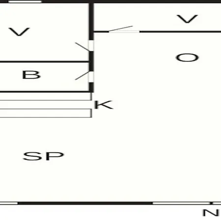 4 Person In Hals-by Traum Hals