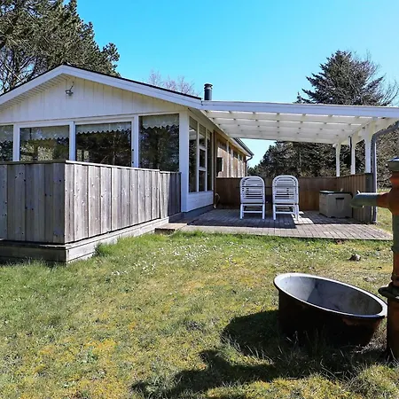 Дом отдыха 4 Person In Hals-by Traum *