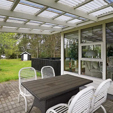 4 Person In Hals-by Traum * Халс